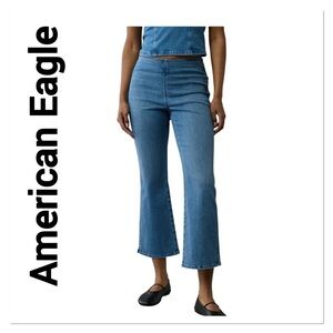 AMERICAN EAGLE Pull On High Waisted Kick Bootcut Crop Jean medium NWT